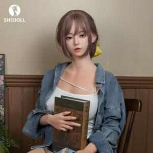 SHEDOLL 江小婉（コウ・ショウエン） 165cm クールビッチ · Eカップ眼鏡娘 · 発熱震動ボディ · 喫茶店シチュエーションセット